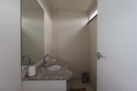 Apartamento à venda com 100m², 2 quartos e 2 vagasLavabo da Cobertura