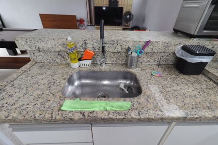 Apartamento à venda com 100m², 2 quartos e 2 vagasÁrea Gourmet - Pia