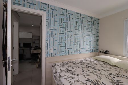 Apartamento à venda com 100m², 2 quartos e 2 vagasSuíte