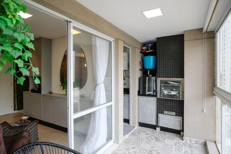 Apartamento à venda com 65m², 2 quartos e 2 vagasVaranda gourmet