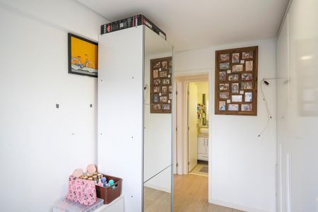 Apartamento à venda com 65m², 2 quartos e 2 vagasQuarto