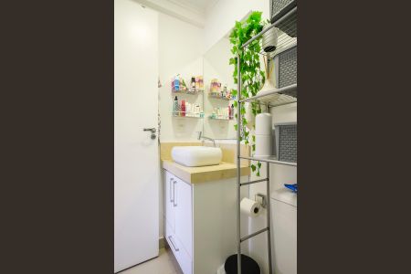 Apartamento à venda com 65m², 2 quartos e 2 vagasBanheiro