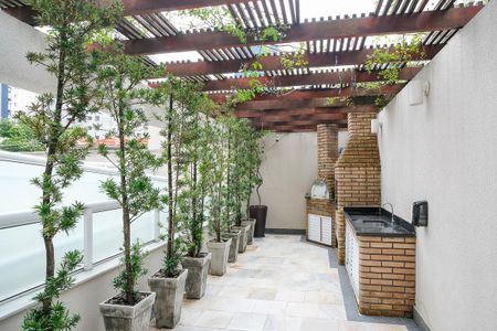 Apartamento à venda com 65m², 2 quartos e 2 vagasChurrasqueira