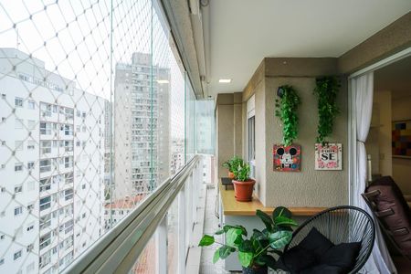 Apartamento à venda com 65m², 2 quartos e 2 vagasVaranda gourmet