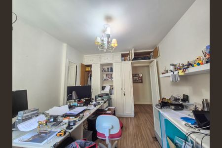 Apartamento para alugar com 214m², 3 quartos e 3 vagasSuíte 2