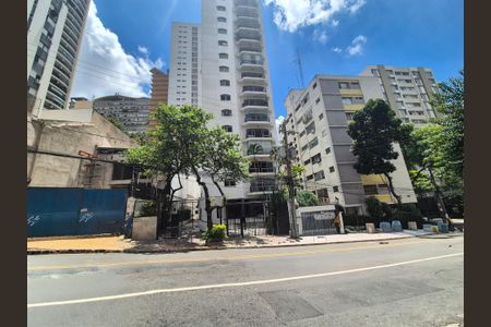 Apartamento para alugar com 214m², 3 quartos e 3 vagasFachada do Prédio