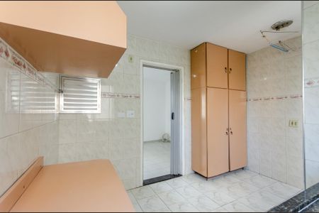 Apartamento para alugar com 65m², 2 quartos e 1 vagaCozinha
