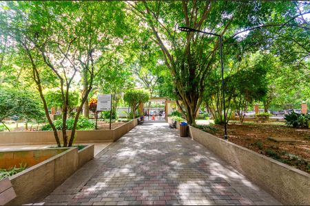 Apartamento para alugar com 65m², 2 quartos e 1 vagaÁrea comum