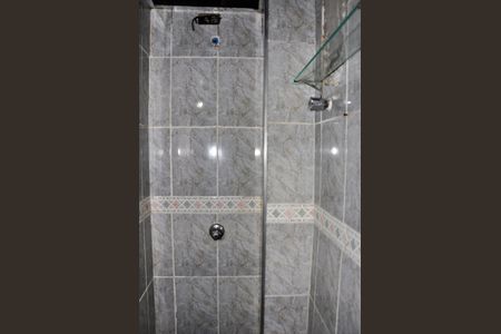 Apartamento para alugar com 65m², 2 quartos e 1 vaga Apartamento para alugar com 65m², 2 quartos e 1 vagaDetalhe - Banheiro Social