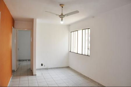 Apartamento para alugar com 65m², 2 quartos e 1 vaga Apartamento para alugar com 65m², 2 quartos e 1 vagaDetalhe - Sala e Sala de Jantar