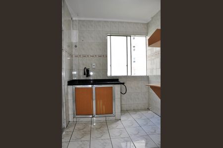 Apartamento para alugar com 65m², 2 quartos e 1 vaga Apartamento para alugar com 65m², 2 quartos e 1 vagaDetalhe - Cozinha