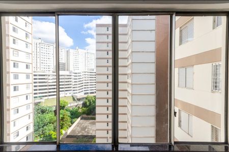 Apartamento para alugar com 65m², 2 quartos e 1 vagaCozinha