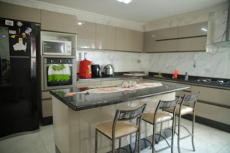 Apartamento para alugar com 172m², 3 quartos e 1 vagaCozinha 