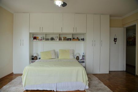 Apartamento para alugar com 172m², 3 quartos e 1 vagaSuíte 