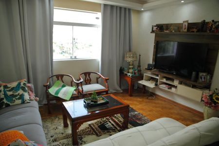 Apartamento para alugar com 172m², 3 quartos e 1 vagaSala