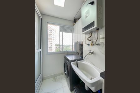 Apartamento para alugar com 52m², 2 quartos e 1 vaga Apartamento para alugar com 52m², 2 quartos e 1 vagaCozinha e Área de Serviço
