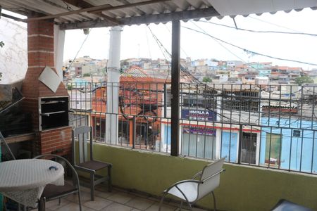 Casa à venda com 125m², 3 quartos e 2 vagasVaranda