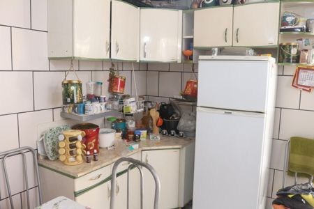 Casa à venda com 125m², 3 quartos e 2 vagasCozinha