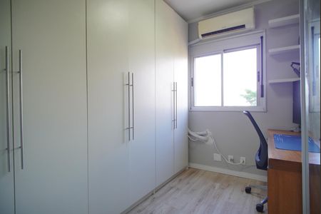 Quarto 2 de apartamento à venda com 2 quartos, 50m² em Jardim Itu, Porto Alegre