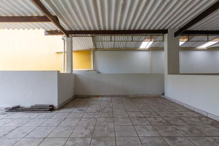 Casa à venda com 134m², 3 quartos e 2 vagasVaranda