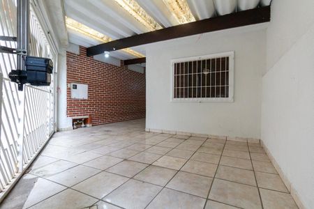 Casa à venda com 134m², 3 quartos e 2 vagasGaragem
