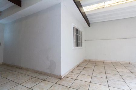 Casa à venda com 134m², 3 quartos e 2 vagasGaragem