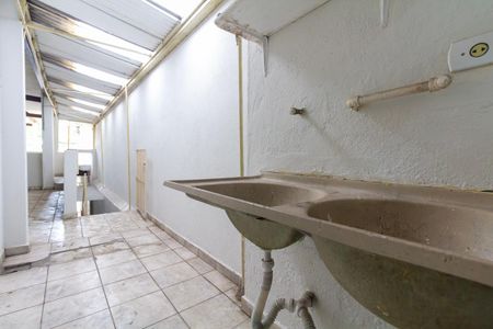 Casa à venda com 134m², 3 quartos e 2 vagasÁrea de Serviço