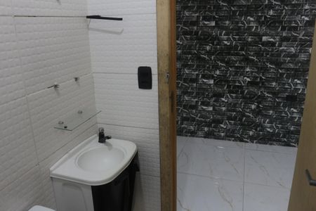 Casa para alugar com 62m², 2 quartos e 1 vagaBanheiro