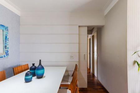 Apartamento à venda com 74m², 3 quartos e 2 vagasSala