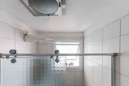 Apartamento à venda com 74m², 3 quartos e 2 vagasBanheiro Social