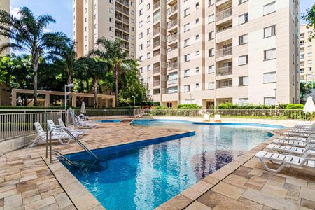 Apartamento à venda com 74m², 3 quartos e 2 vagasÁrea comum - Piscina