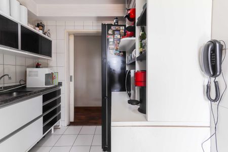 Apartamento à venda com 74m², 3 quartos e 2 vagasCozinha