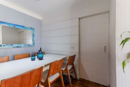 Apartamento à venda com 74m², 3 quartos e 2 vagasSala