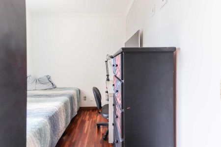 Apartamento à venda com 74m², 3 quartos e 2 vagasQuarto 2