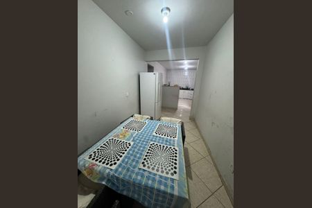 Casa à venda com 5 quartos, 200m² em Pindorama, Belo Horizonte