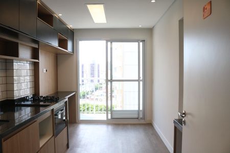 Sala e Cozinha Integrada de apartamento para alugar com 1 quarto, 27m² em Barra Funda, São Paulo