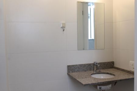 Banheiro de kitnet/studio para alugar com 1 quarto, 30m² em Campos Elíseos, São Paulo