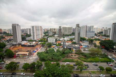 Apartamento para alugar com 31m², 1 quarto e sem vagaTerraço - Vista