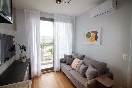 Sala de apartamento à venda com 1 quarto, 31m² em Campo Belo, São Paulo
