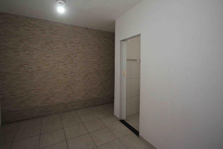 Casa para alugar com 1 quarto, 50m² em Jardim Dona Sinha, São Paulo