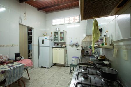 Casa de condomínio para alugar com 86m², 4 quartos e 1 vaga Casa de condomínio para alugar com 86m², 4 quartos e 1 vagaGourmet
