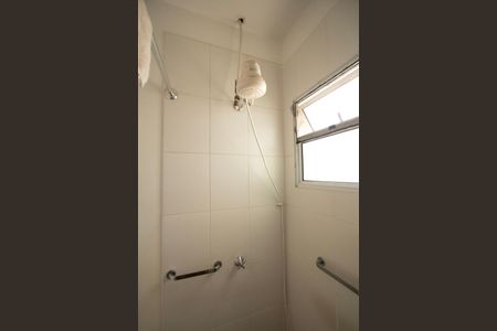 Casa de condomínio para alugar com 86m², 4 quartos e 1 vaga Casa de condomínio para alugar com 86m², 4 quartos e 1 vagaBanheiro Social