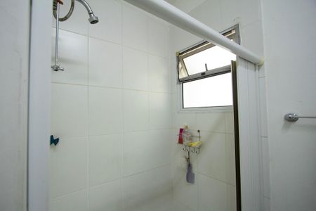 Casa de condomínio para alugar com 86m², 4 quartos e 1 vaga Casa de condomínio para alugar com 86m², 4 quartos e 1 vagaBanheiro Suíte