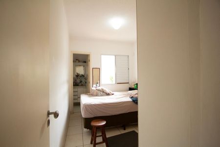 Casa de condomínio para alugar com 86m², 4 quartos e 1 vaga Casa de condomínio para alugar com 86m², 4 quartos e 1 vagaSuíte