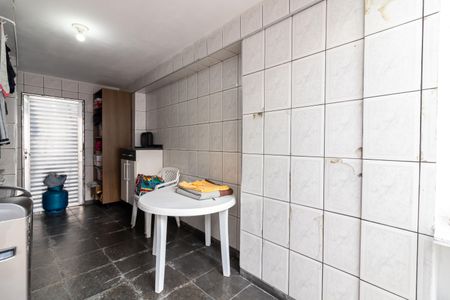 Casa à venda com 130m², 3 quartos e 2 vagasÁrea de Serviço