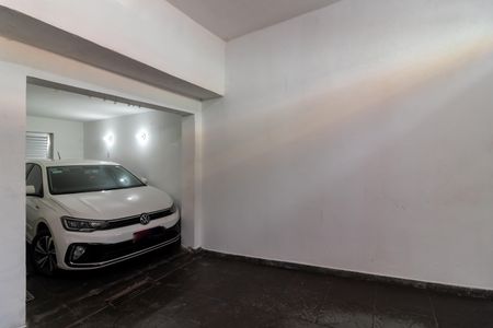 Casa à venda com 130m², 3 quartos e 2 vagasGaragem