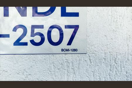 Casa à venda com 130m², 3 quartos e 2 vagasBCMI-1280