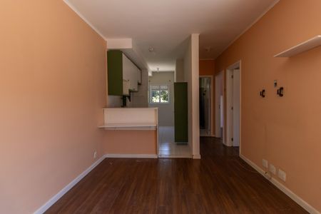 Sala de apartamento para alugar com 2 quartos, 48m² em Lajeado, Cotia
