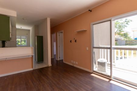 Sala de apartamento para alugar com 2 quartos, 48m² em Lajeado, Cotia