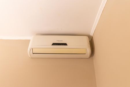 Apartamento para alugar com 48m², 2 quartos e 2 vagasAr condicionado quarto 1